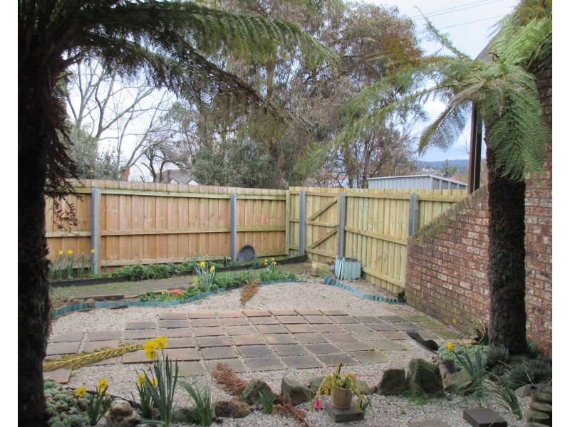 2/18 Olive Street, Newstead TAS 7250
