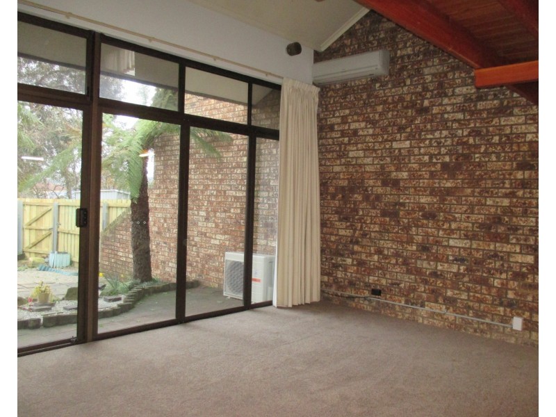 2/18 Olive Street, Newstead TAS 7250