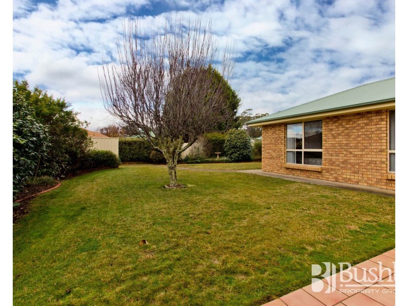 4 Somerset Place, Prospect Vale TAS 7250