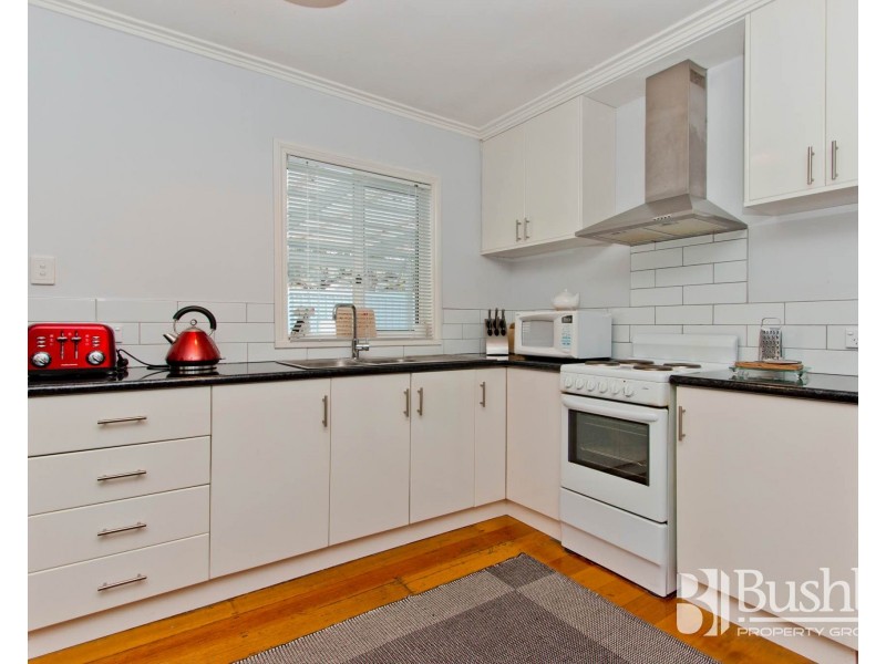 15 Margaret Street, Beaconsfield TAS 7270