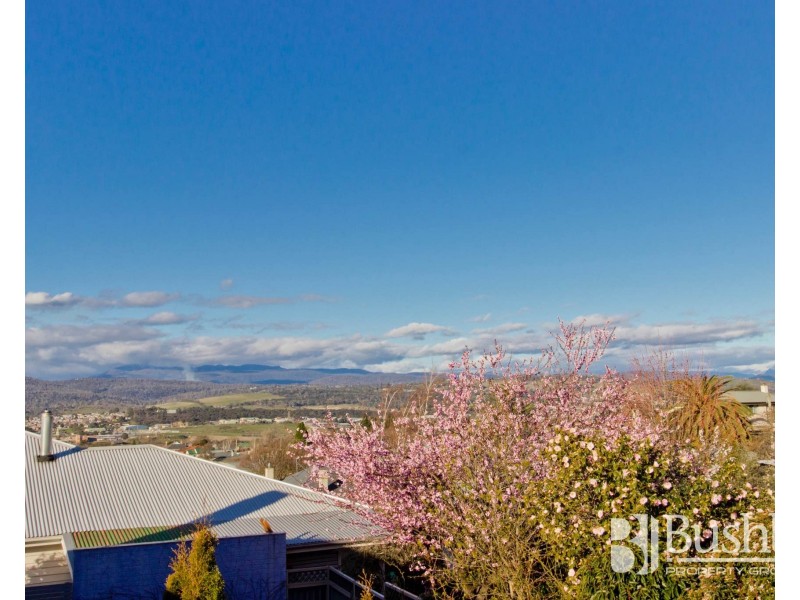 1 Junction Street, Newstead TAS 7250