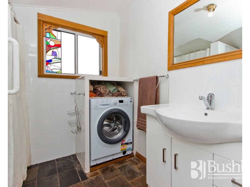 2 Veterans Row, Westbury TAS 7303