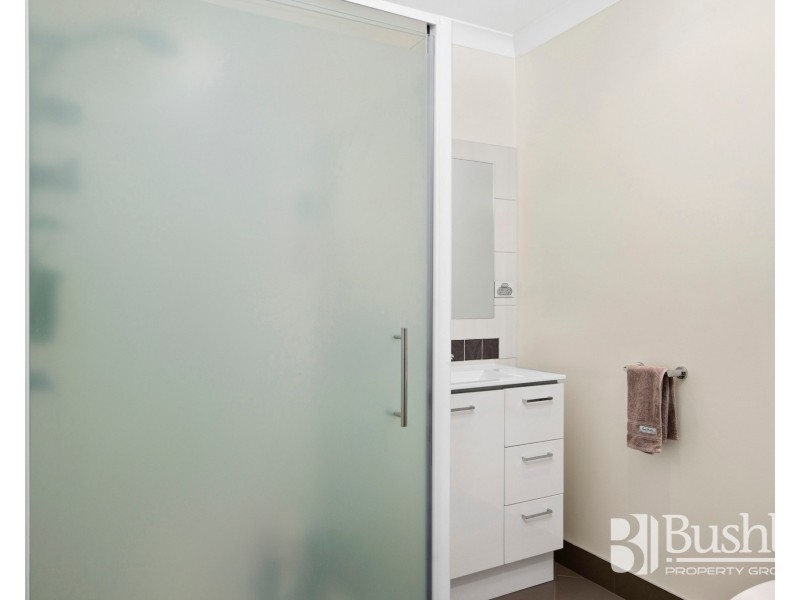 2/13 Mary Street, George Town TAS 7253