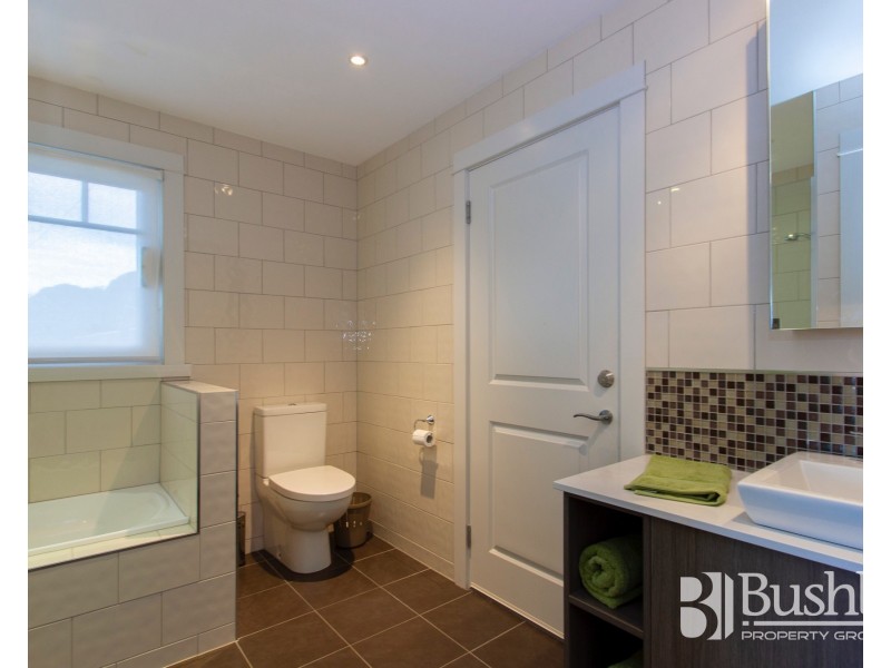 30 Rosevears Drive, Lanena TAS 7275