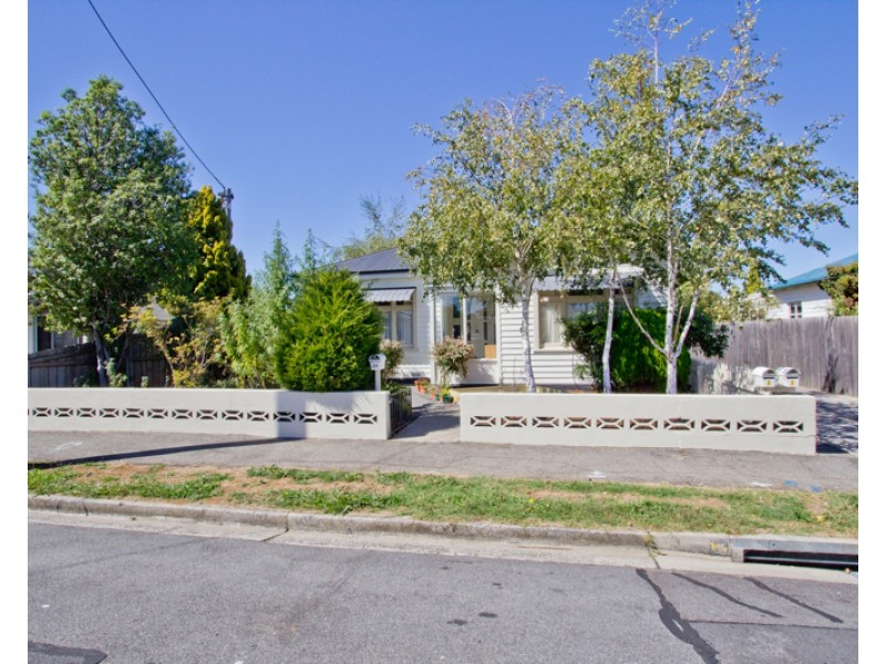 1/10 Winston Street, Mowbray TAS 7248