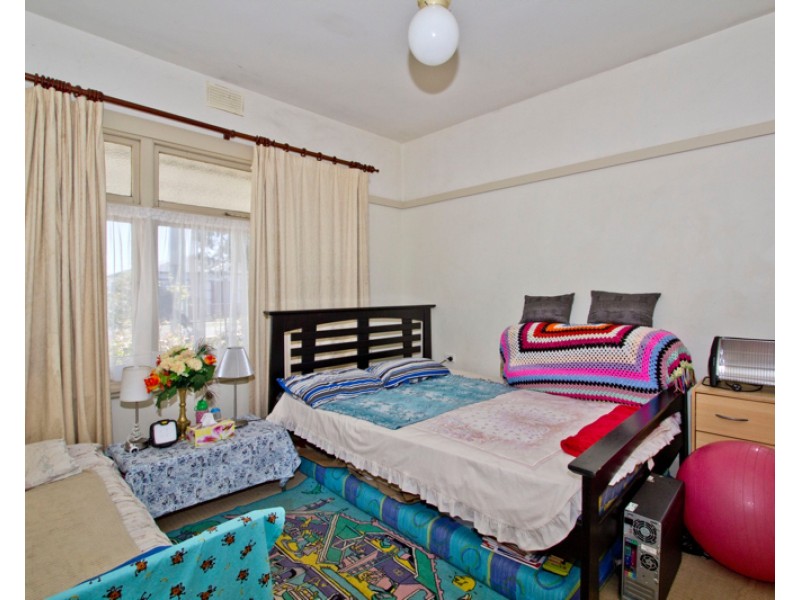 1/10 Winston Street, Mowbray TAS 7248