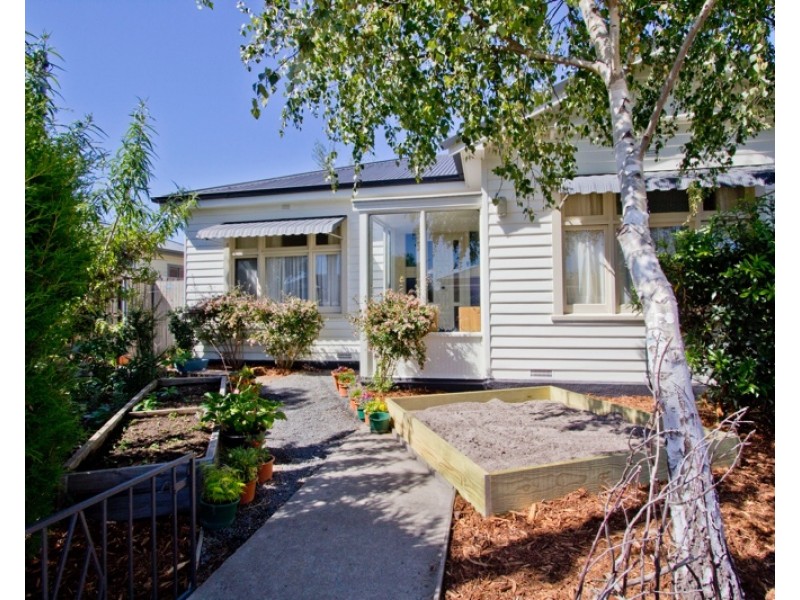 1/10 Winston Street, Mowbray TAS 7248