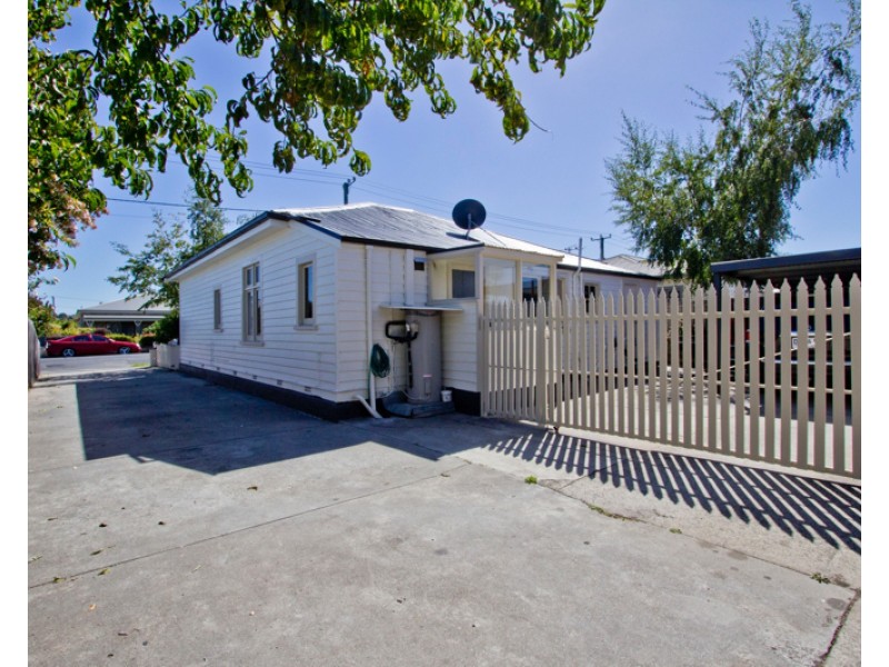 1/10 Winston Street, Mowbray TAS 7248