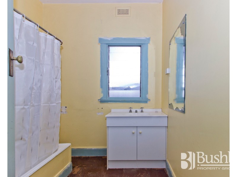 4 Rowan Avenue, Newstead TAS 7250