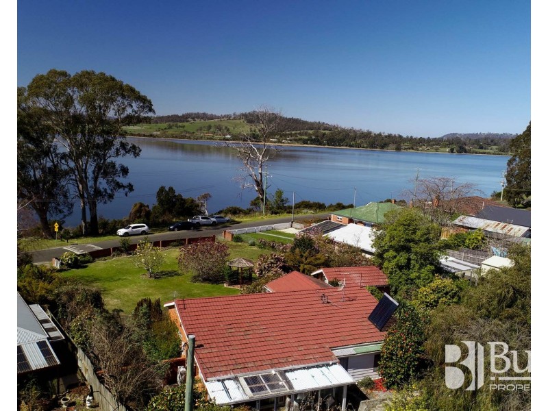 51 Beach Road, Gravelly Beach TAS 7276