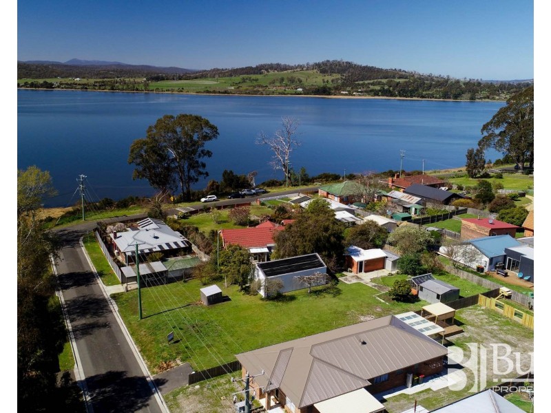 51 Beach Road, Gravelly Beach TAS 7276