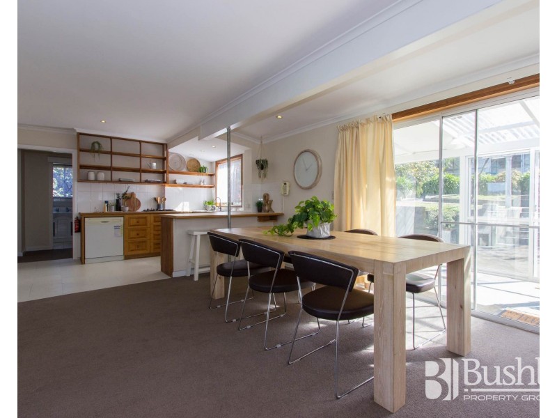 51 Beach Road, Gravelly Beach TAS 7276