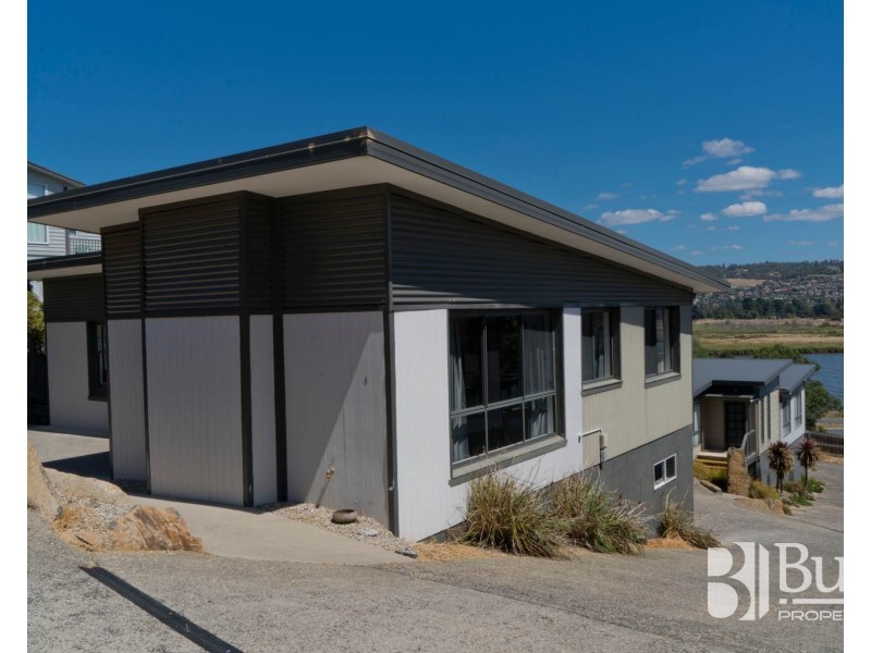 4/7-9 Bank Street, Mowbray TAS 7248