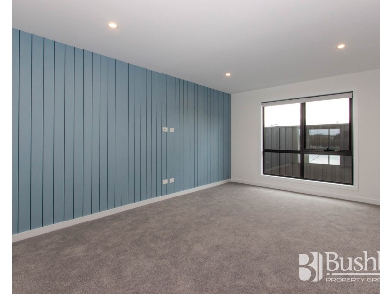 18 Lakeside Drive, Kings Meadows TAS 7249