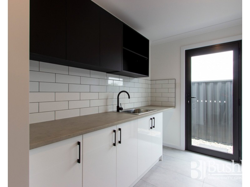 18 Lakeside Drive, Kings Meadows TAS 7249