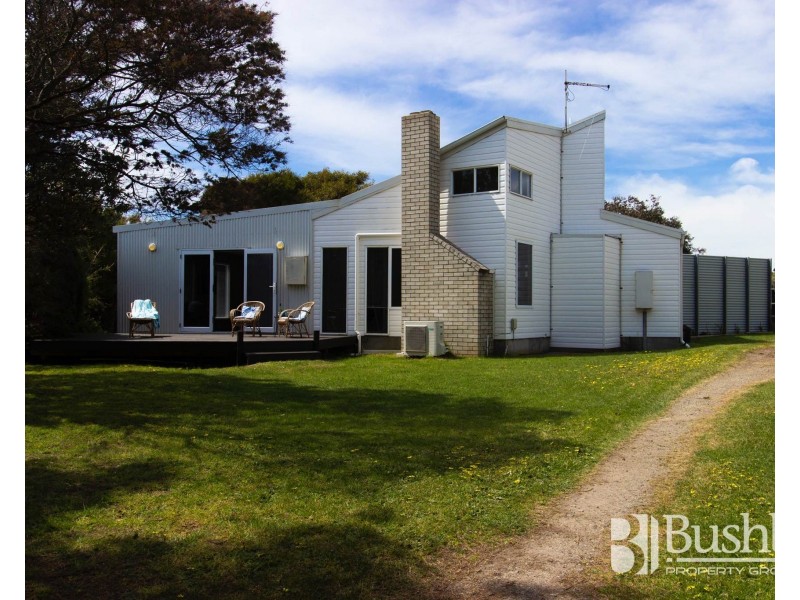 34 Gunn Parade, Low Head TAS 7253