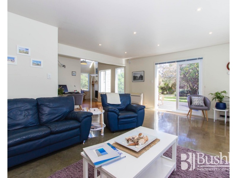 34 Gunn Parade, Low Head TAS 7253