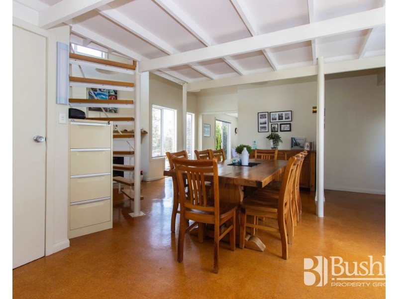 34 Gunn Parade, Low Head TAS 7253
