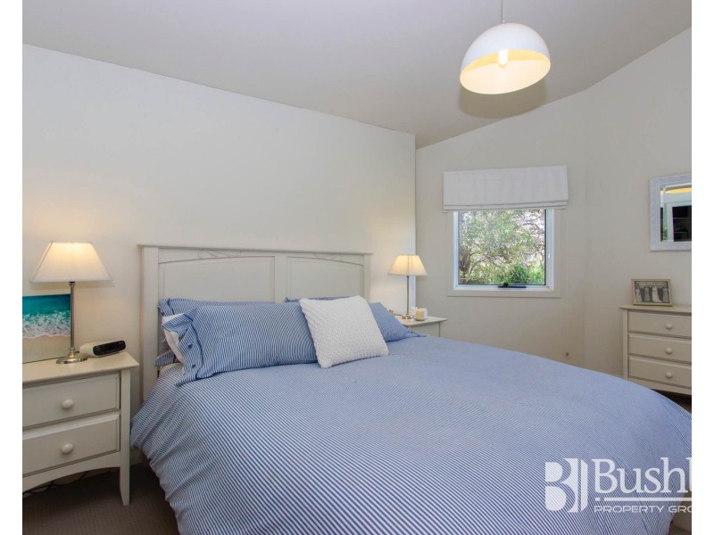 34 Gunn Parade, Low Head TAS 7253