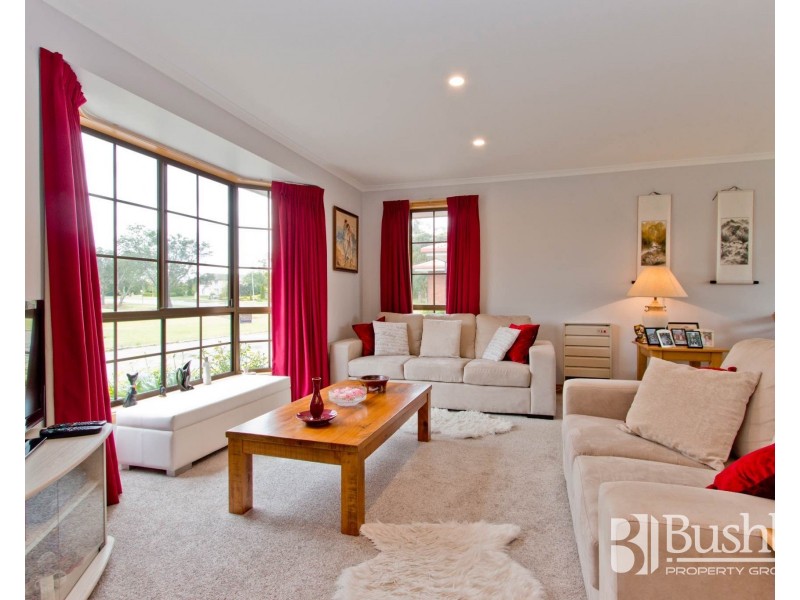 2/63 Country Club Avenue, Prospect Vale TAS 7250