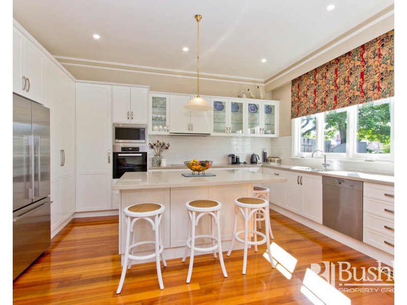 5 Richards Avenue, Newstead TAS 7250