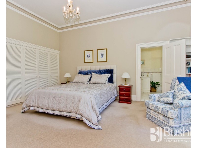 5 Richards Avenue, Newstead TAS 7250
