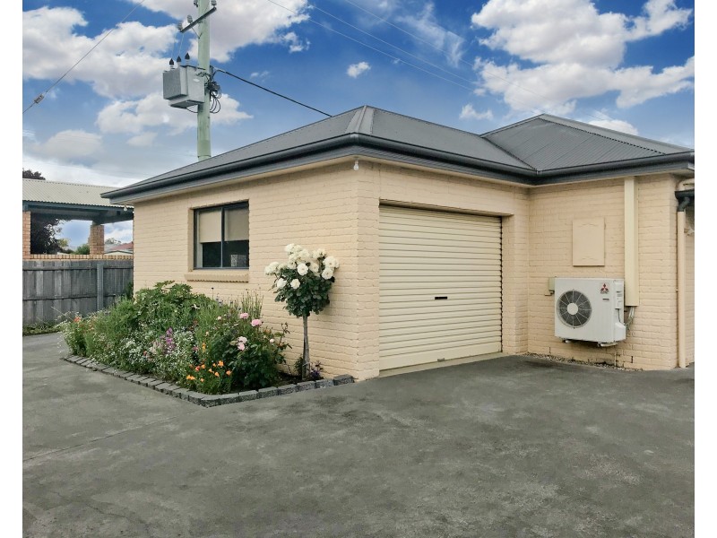 1/11 Woodford Glade, Newstead TAS 7250