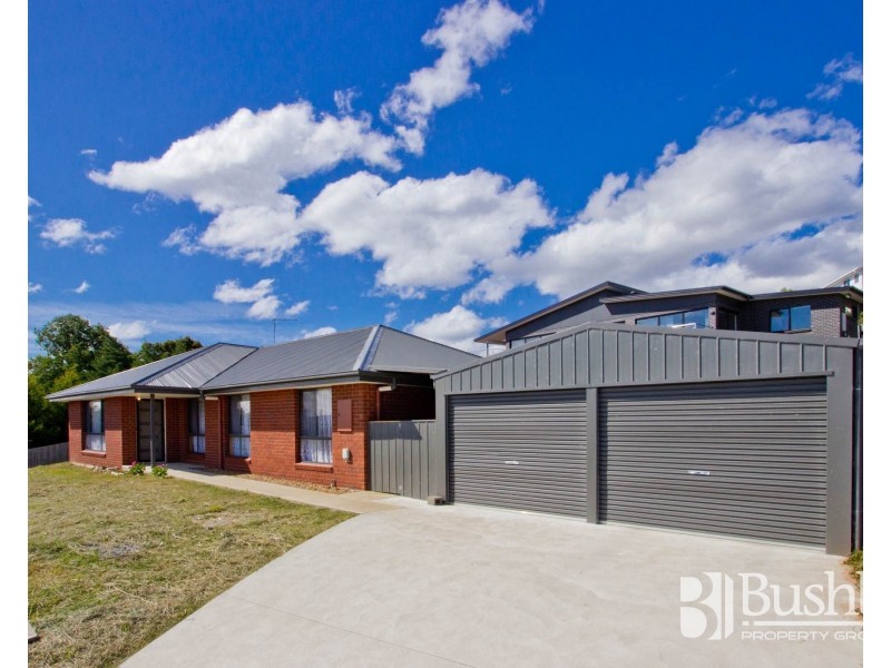 9 Ford Court, Newnham TAS 7248