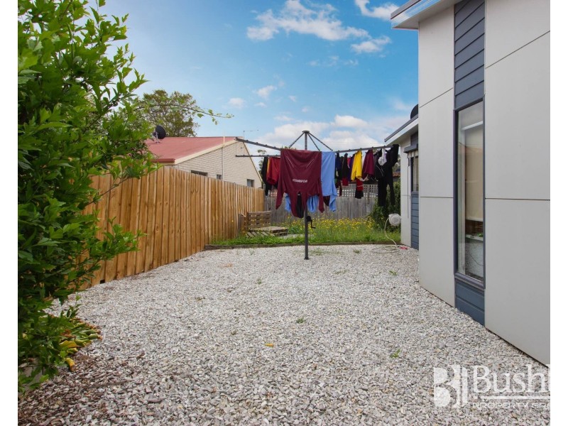 2/90 Lambert Street, Ravenswood TAS 7250