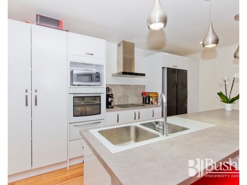 7 Belgrave Parade, Youngtown TAS 7249