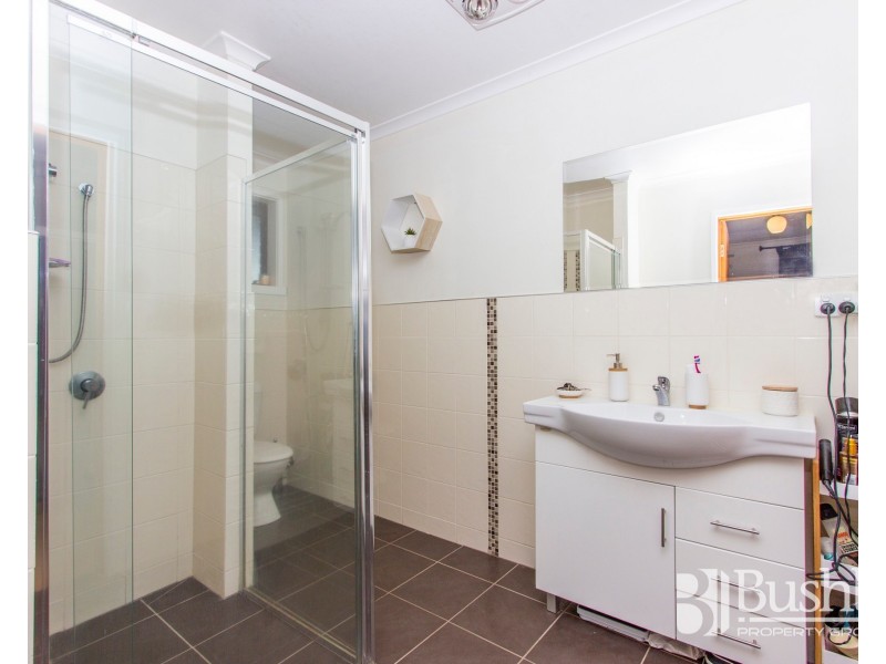 7 Belgrave Parade, Youngtown TAS 7249