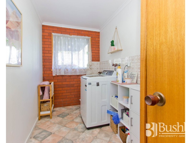 7 Belgrave Parade, Youngtown TAS 7249