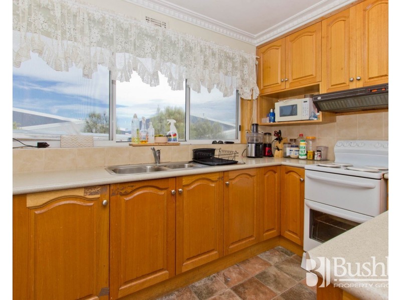 43 Ronneby Road, Newnham TAS 7248