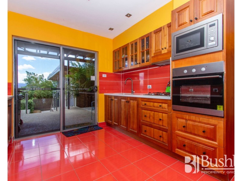 12 Clearview Avenue, Trevallyn TAS 7250
