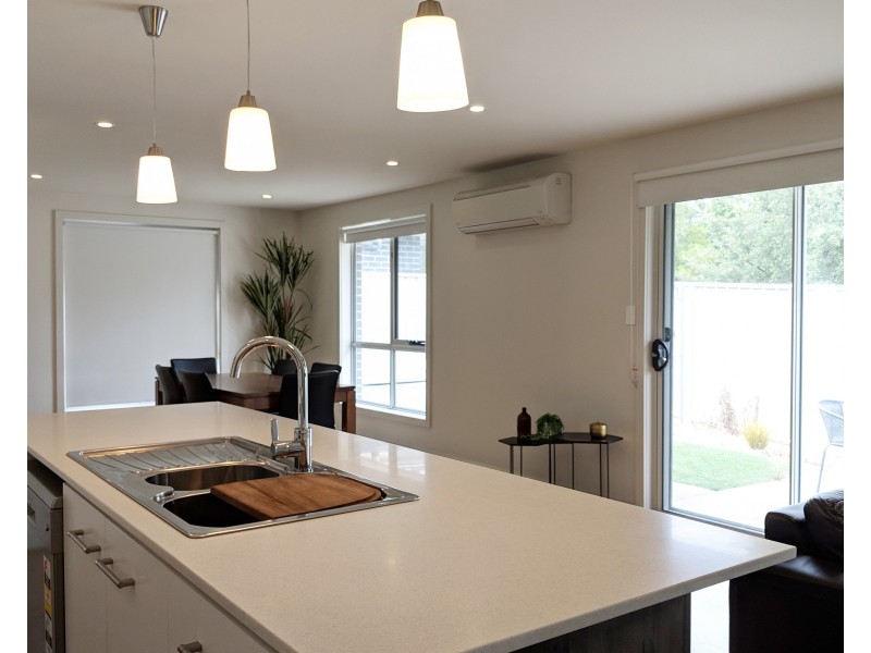 8/80 Pomona Road, Riverside TAS 7250