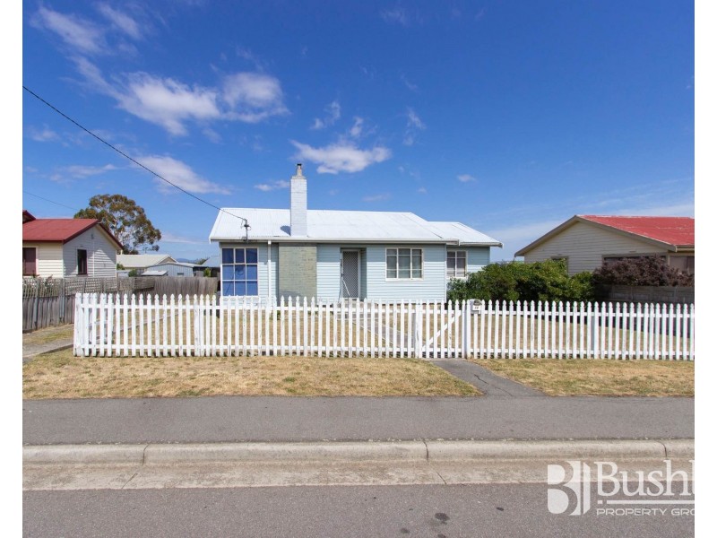 16 Box Street, Mayfield TAS 7248