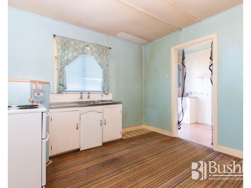 16 Box Street, Mayfield TAS 7248