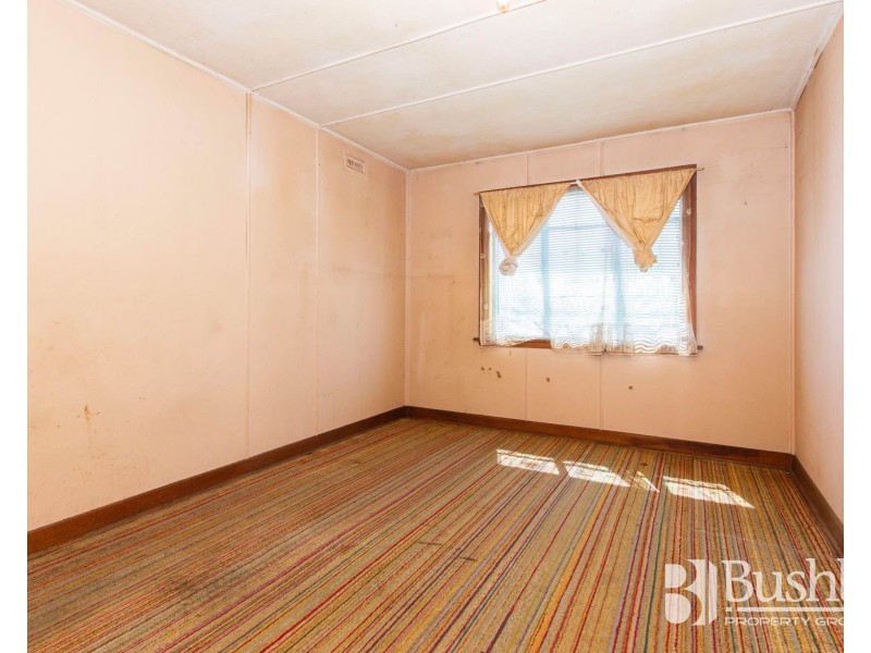 16 Box Street, Mayfield TAS 7248