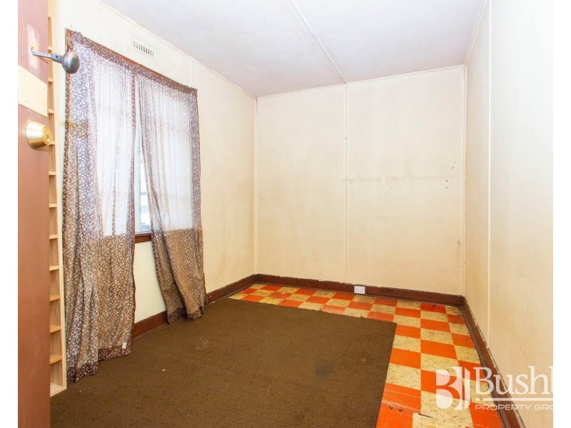16 Box Street, Mayfield TAS 7248