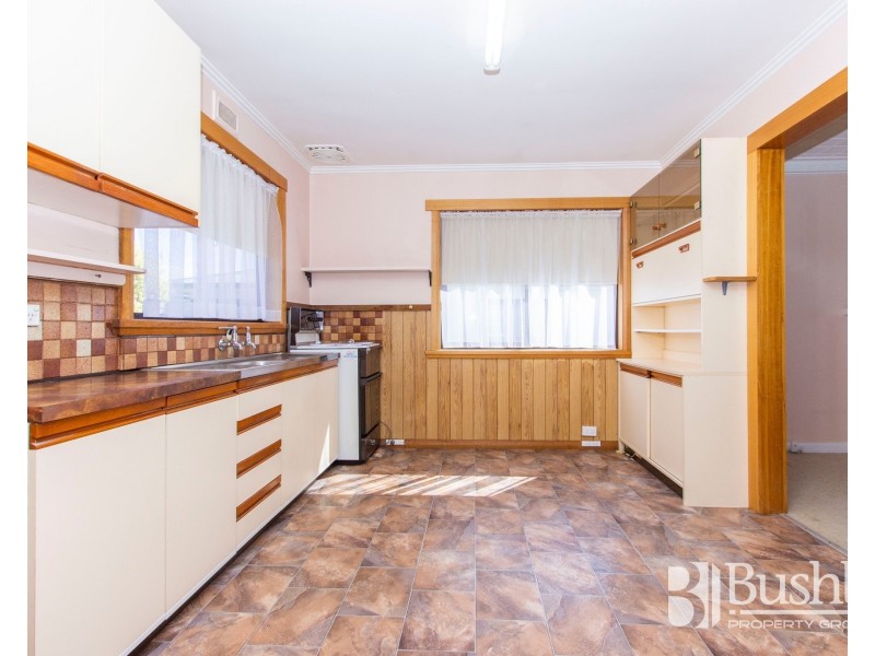 11 Notley Street, Newnham TAS 7248