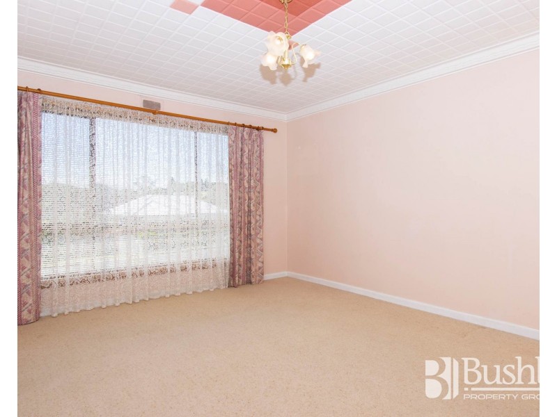 11 Notley Street, Newnham TAS 7248