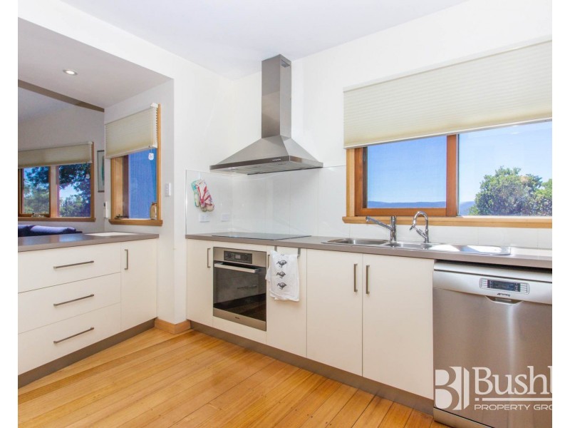 13 Summit Road, Trevallyn TAS 7250