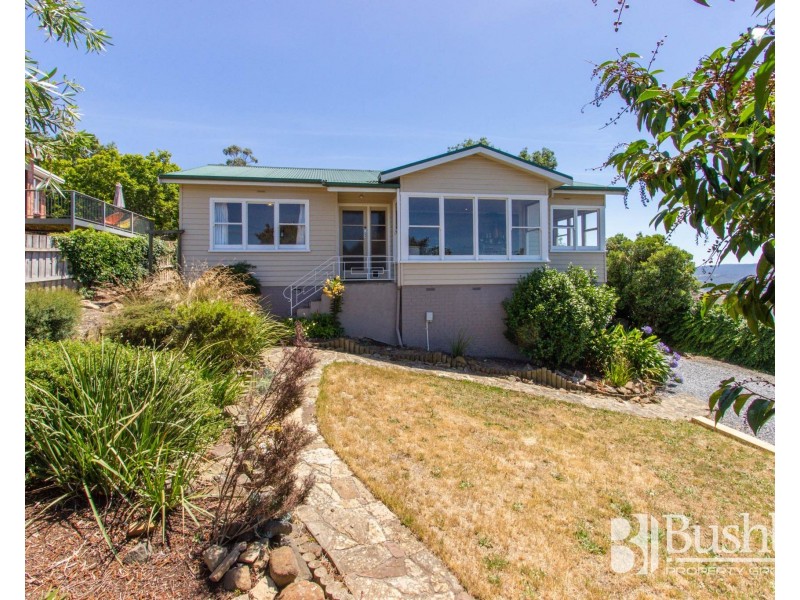13 Summit Road, Trevallyn TAS 7250