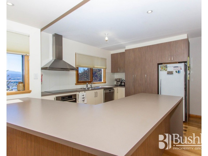 13 Summit Road, Trevallyn TAS 7250
