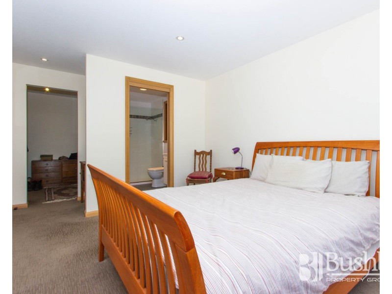 13 Summit Road, Trevallyn TAS 7250