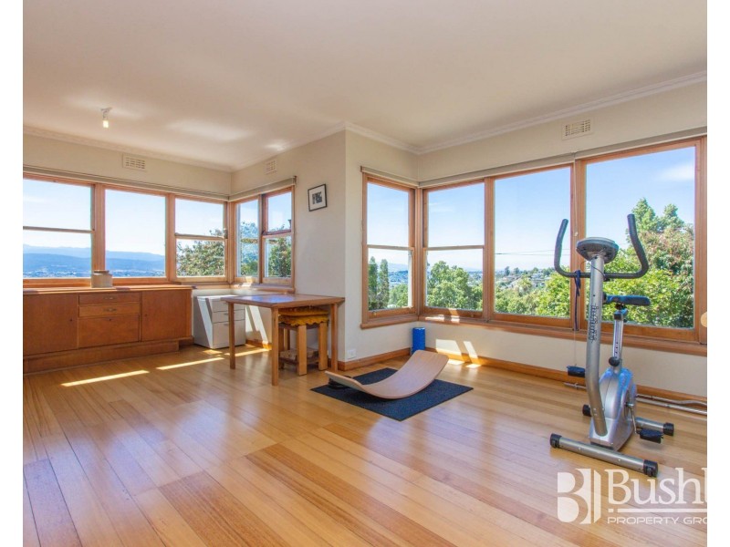 13 Summit Road, Trevallyn TAS 7250