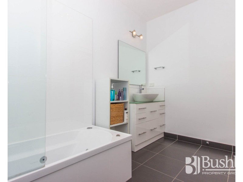 13 Summit Road, Trevallyn TAS 7250