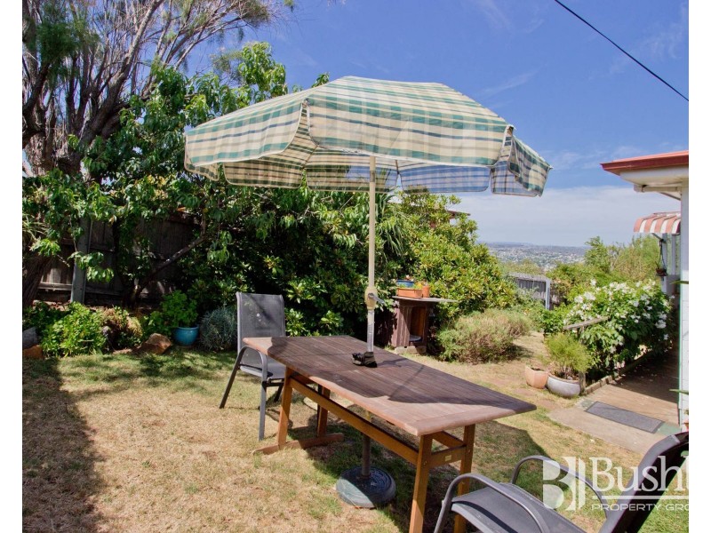 12 Suncrest Place, Ravenswood TAS 7250