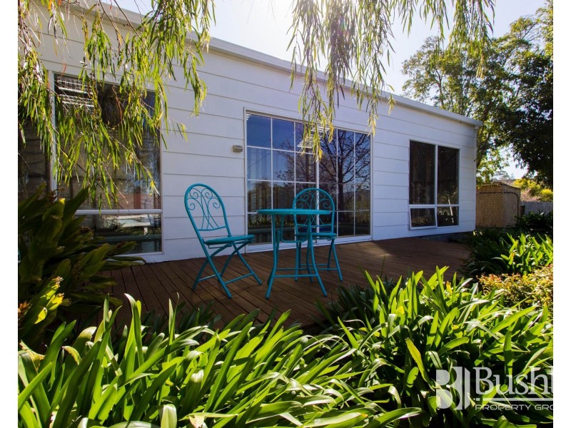 1 Taroona Street, Gravelly Beach TAS 7276