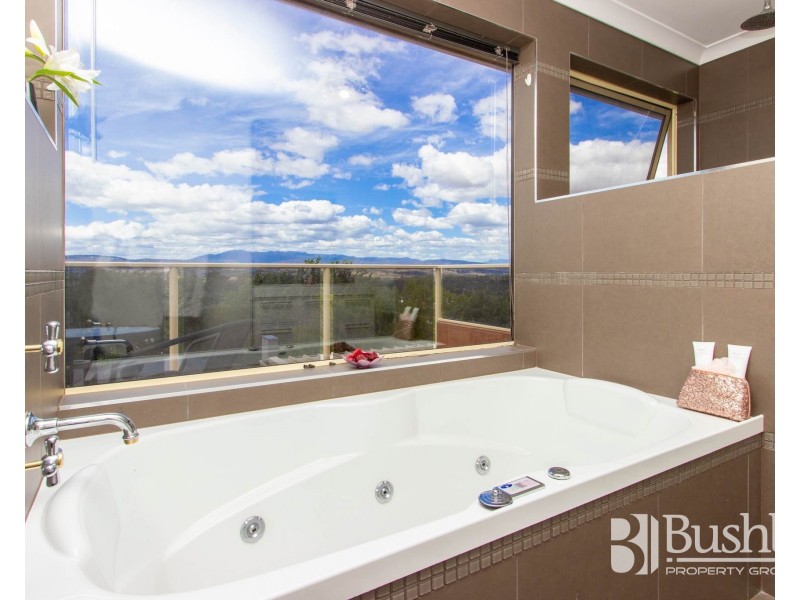 5 Eurella Street, Kings Meadows TAS 7249